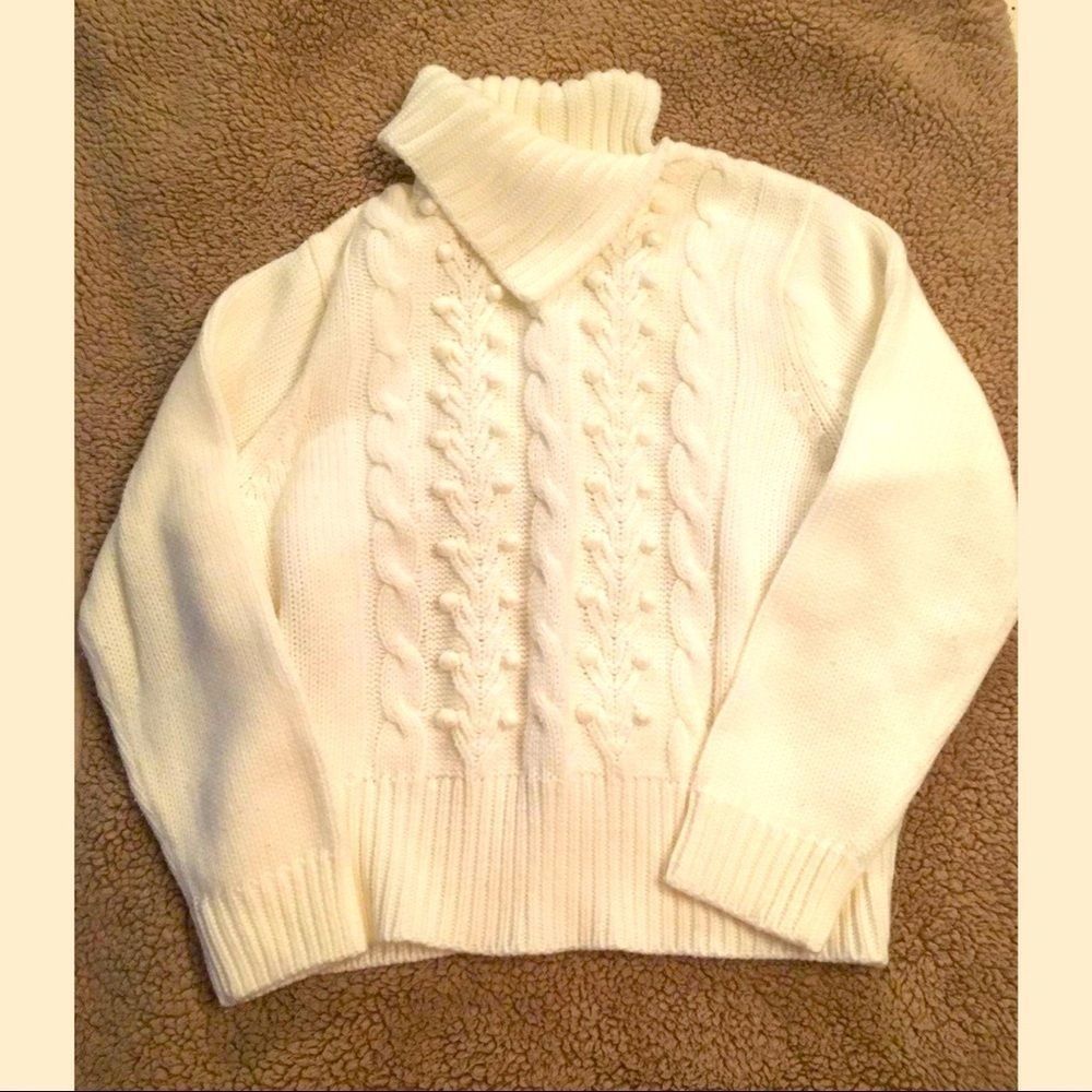 Size XL Acrylic Cream Sweater